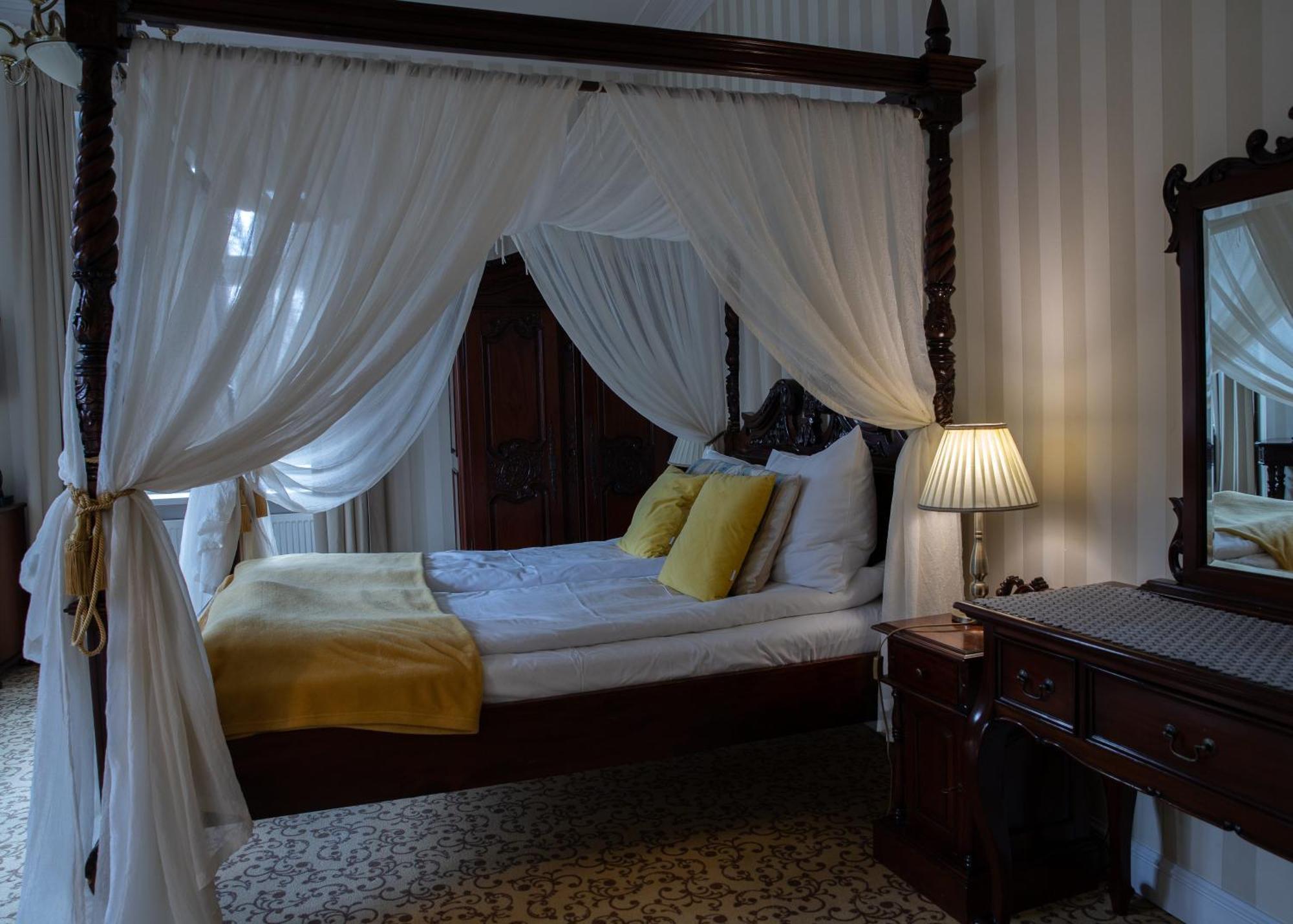 Hotel Debowy Biowellness & Spa Gory Sowie Bielawa  Ngoại thất bức ảnh